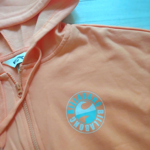 BILLABONG NEW Zip It Hoodie & Fleece Shorts Set - Picture 3 of 14
